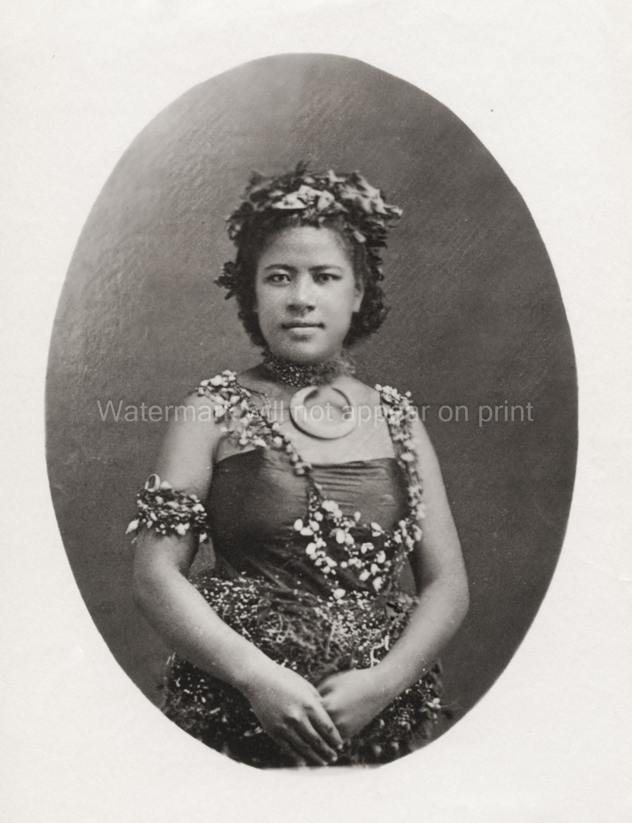 Samoan Woman Traditional Dress Lei Headdress Studio Portrait Vtg. Photo 19thC.