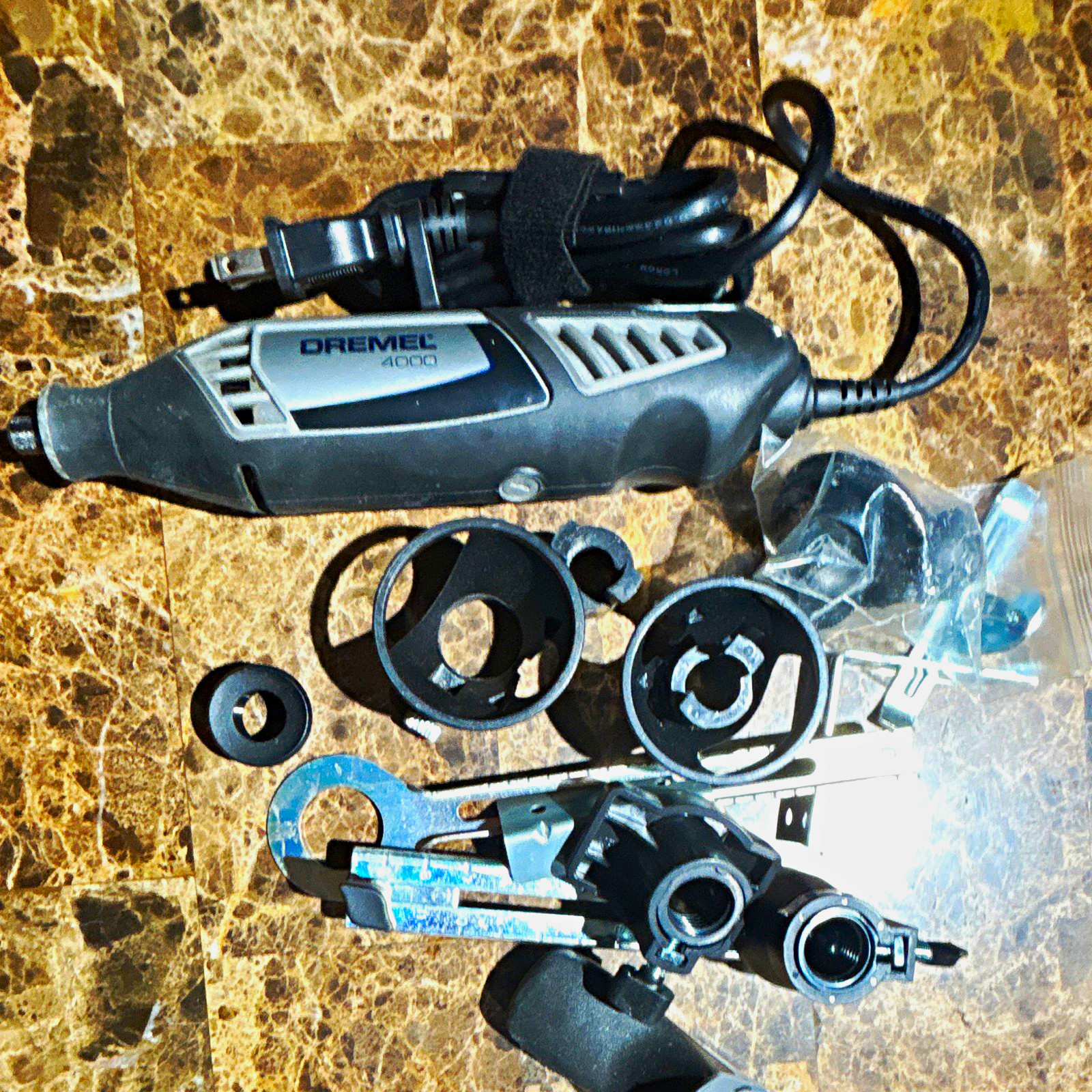 Dremel 4000 Corded Variable Speed Rotary Tool 120V Keyless 1/8\