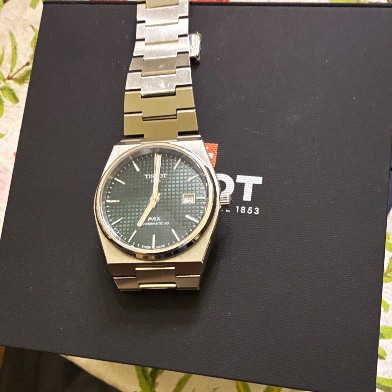 Tissot PRX Powermatic 80 Green Dial Auto 40mm Steel Date 100m Box Booklet Tissot PRX Powermatic 80 Green Dial Auto 40mm Steel Date 100m Box Booklet