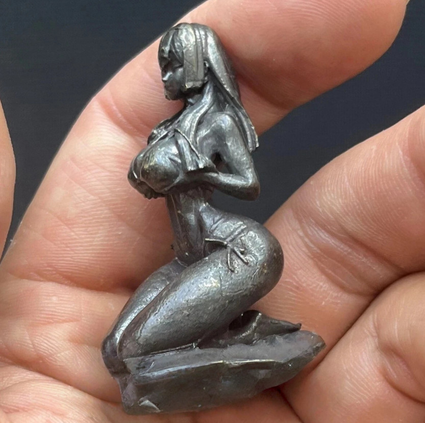 Brass Temptation Girl Statue Sexy Beauty Model Cartoon Artwork Collection Brass Temptation Girl Statue Sexy Beauty Model Cartoon Artwork Collection