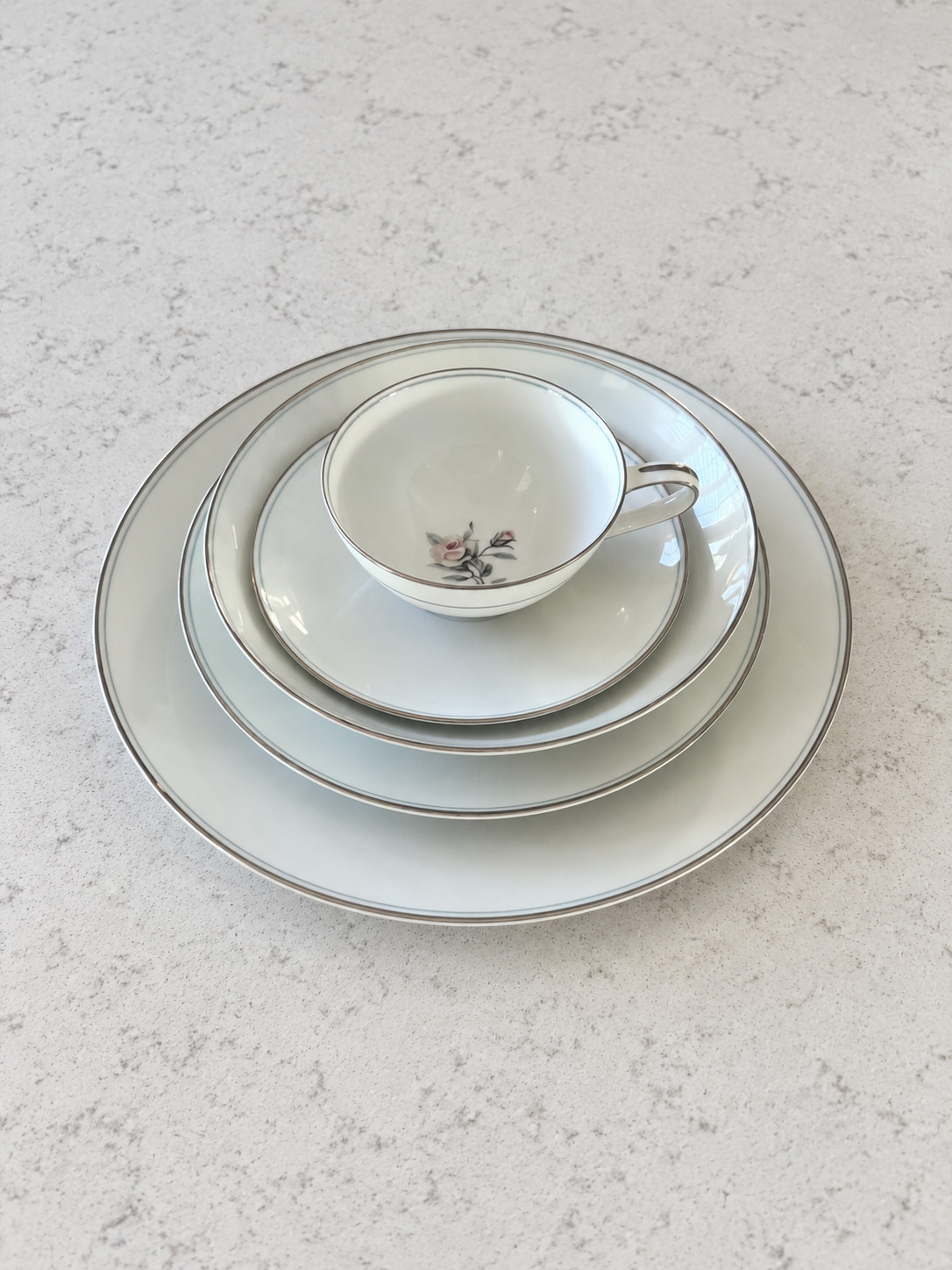 Noritake Margot 5605 5-Piece Place Setting Vintage China Japan