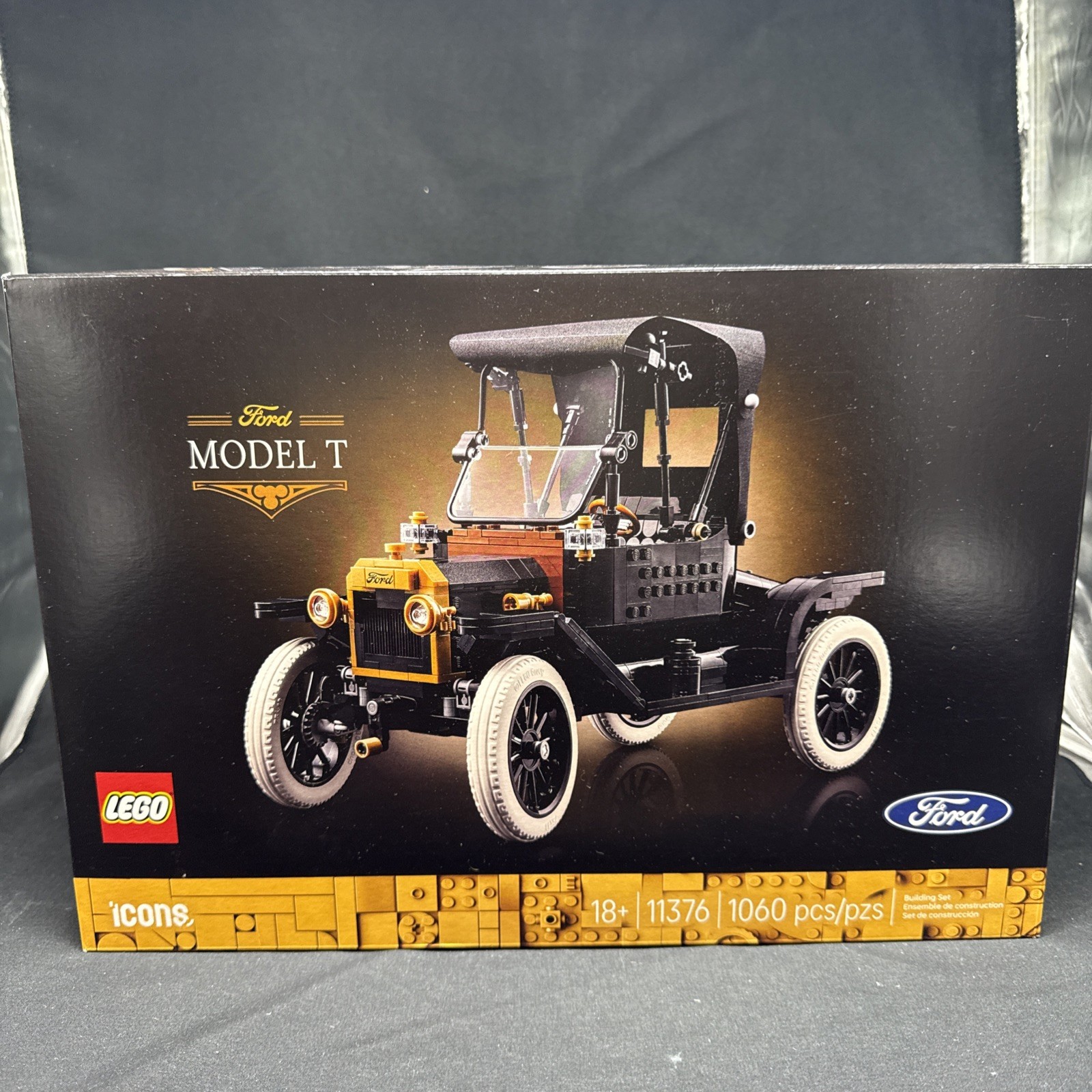LEGO Icons Ford Model T 11376 Building Set – 1,060 Pieces, Vintage Car Model