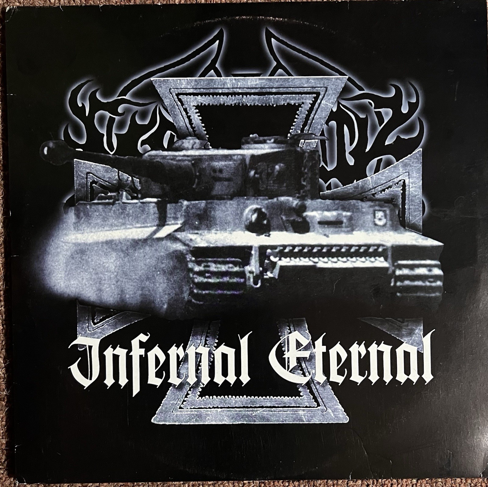 Marduk Infernal Internal. 2000 Sweden 1st press LE 1000 copies Nm/Vg+. Enslaved Marduk Infernal Internal. 2000 Sweden 1st press LE 1000 copies Nm/Vg+. Enslaved