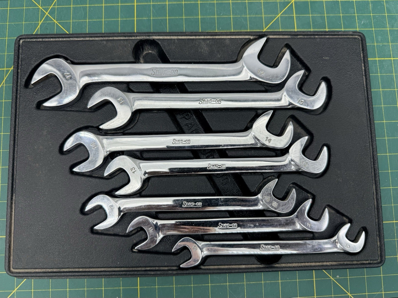 Snap-on Tools VSM 7pc Metric 10mm-17mm 4-Way Angled Head Open Wrench Set - USA Snap-on Tools VSM 7pc Metric 10mm-17mm 4-Way Angled Head Open Wrench Set - USA