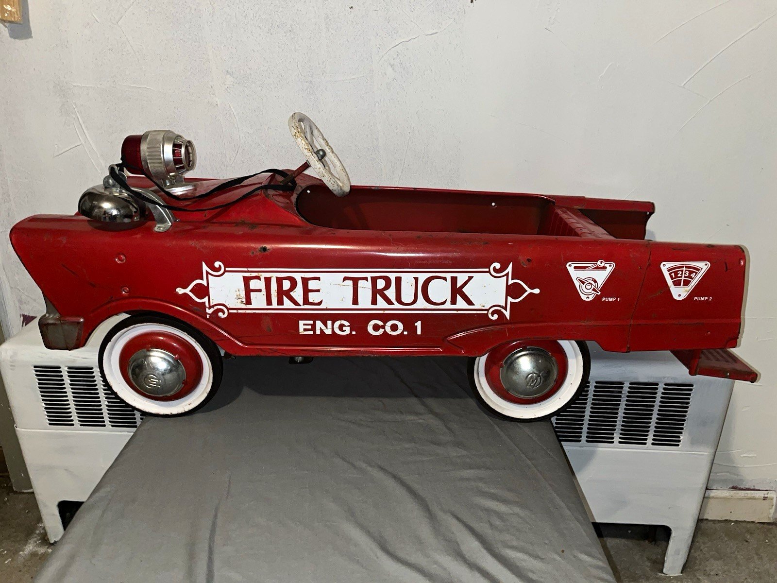 Vintage 1960s Murray Fire Truck Pedal Car Flat Face Steel Original - Upstate NY