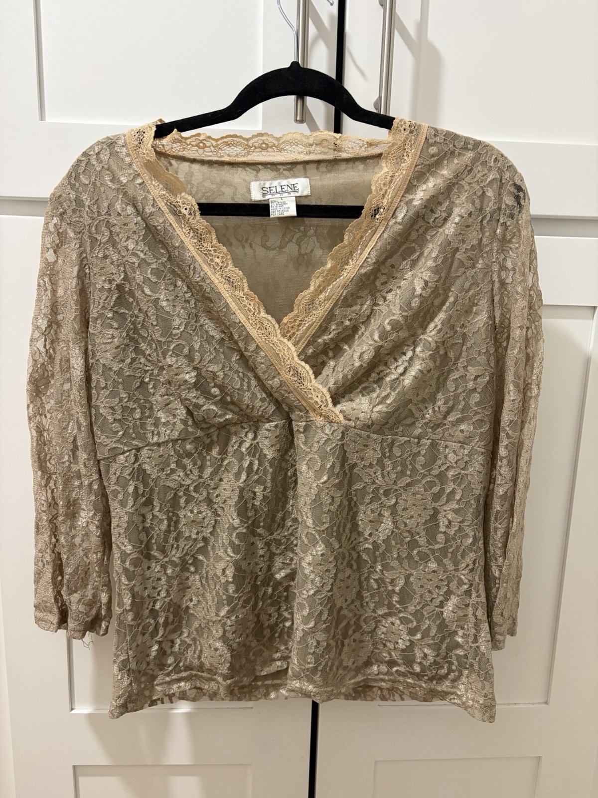 Vintage Selene Lace Blouse Top Beige Gold V Neck Romantic Cottagecore Y2K Vintage Selene Lace Blouse Top Beige Gold V Neck Romantic Cottagecore Y2K