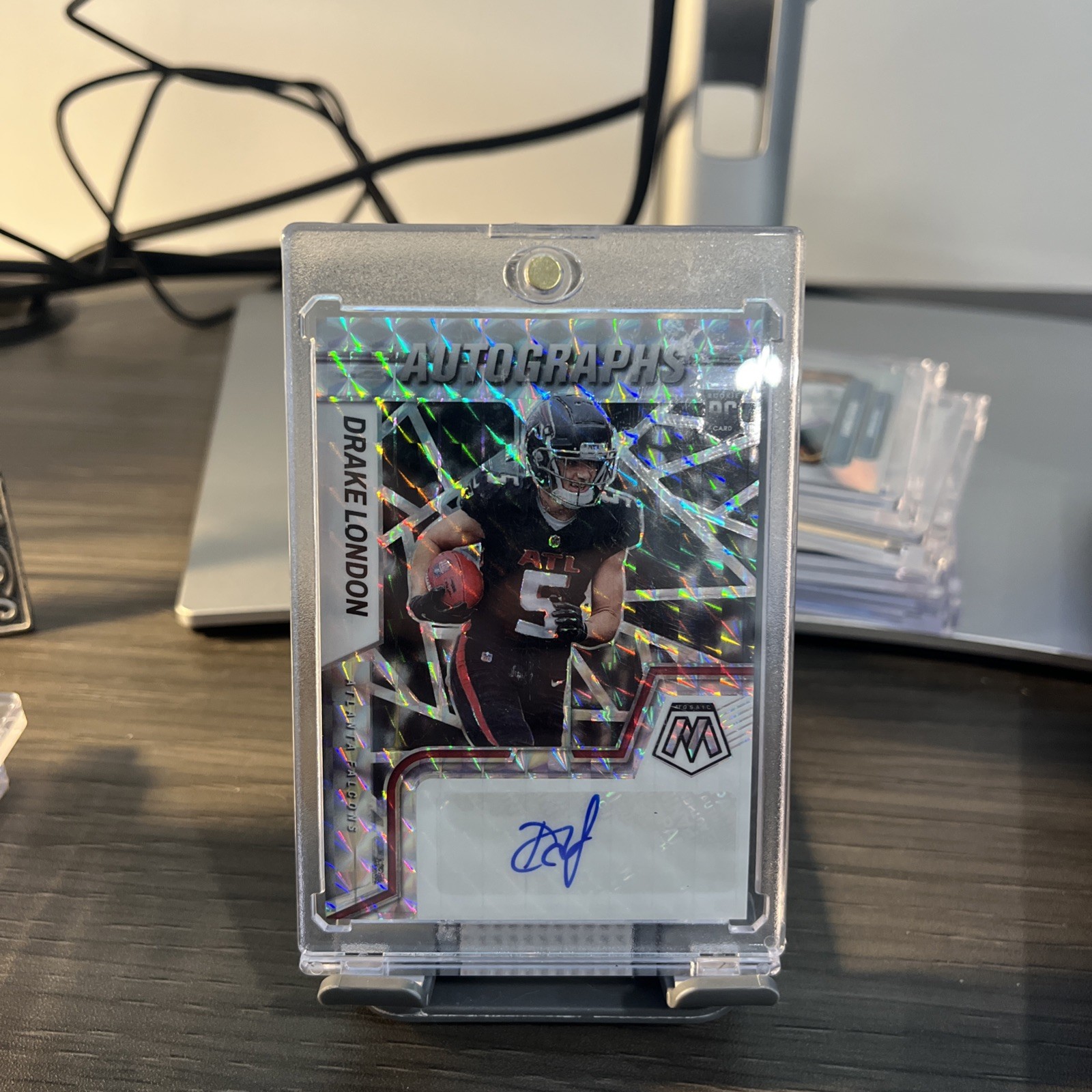 2022 Panini Mosaic - Rookie Autographs Mosaic Drake London #RAM-DL (AU, RC)
