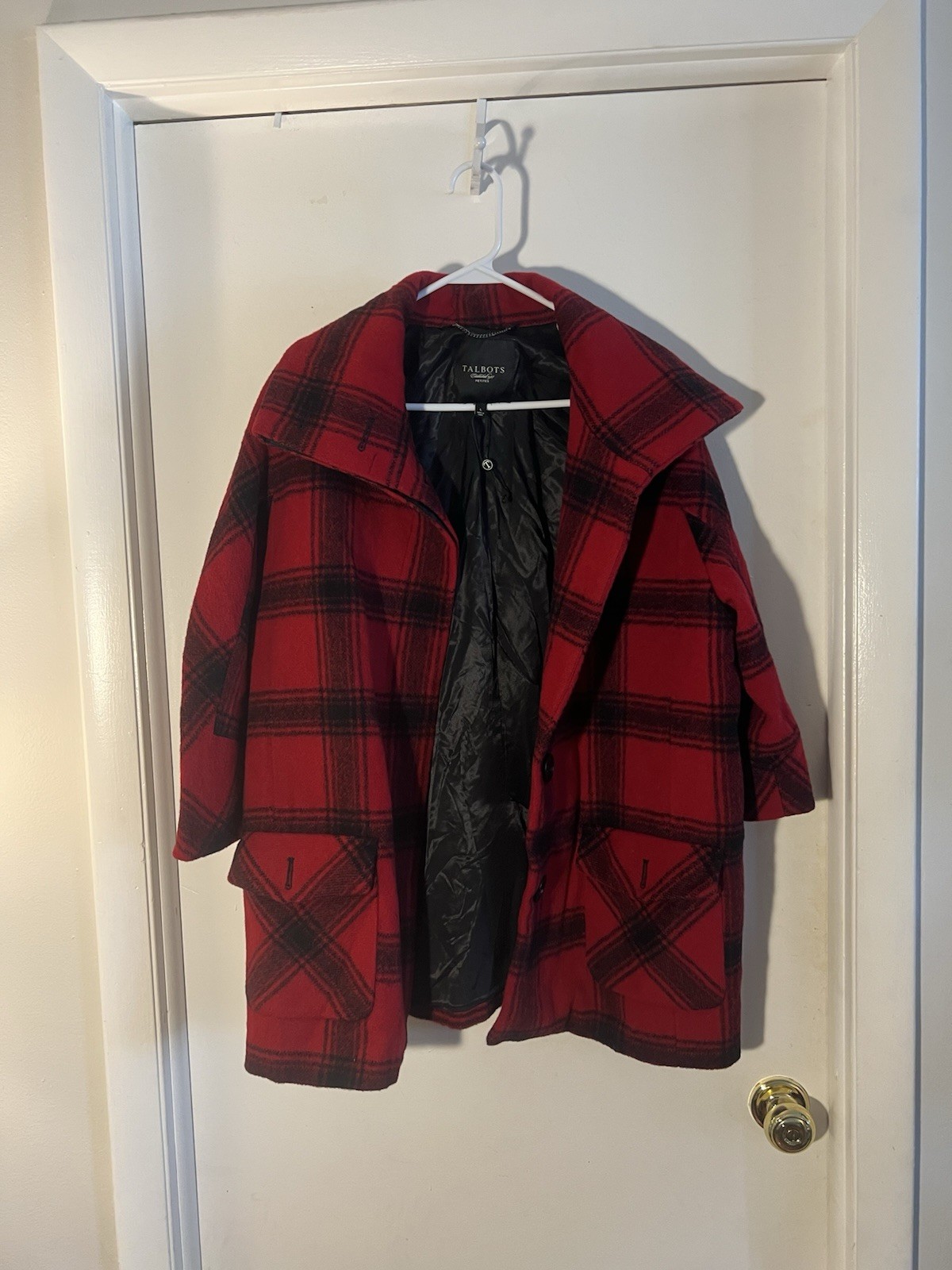 Talbots Petites Women’s Red Black Plaid Wool Collared Button Lined Jacket Talbots Petites Women’s Red Black Plaid Wool Collared Button Lined Jacket