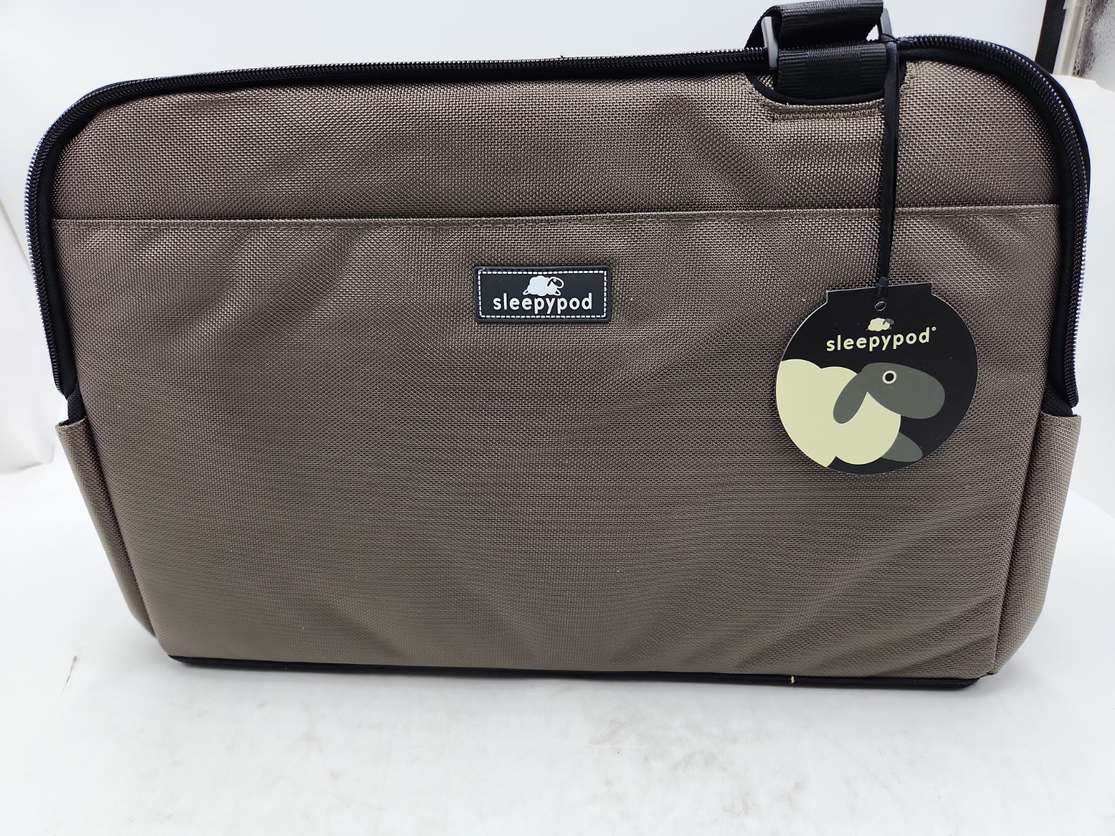 NEW Sleepypod Atom Compact Comfort Pet Travel Carrier - Olive Green NEW Sleepypod Atom Compact Comfort Pet Travel Carrier - Olive Green