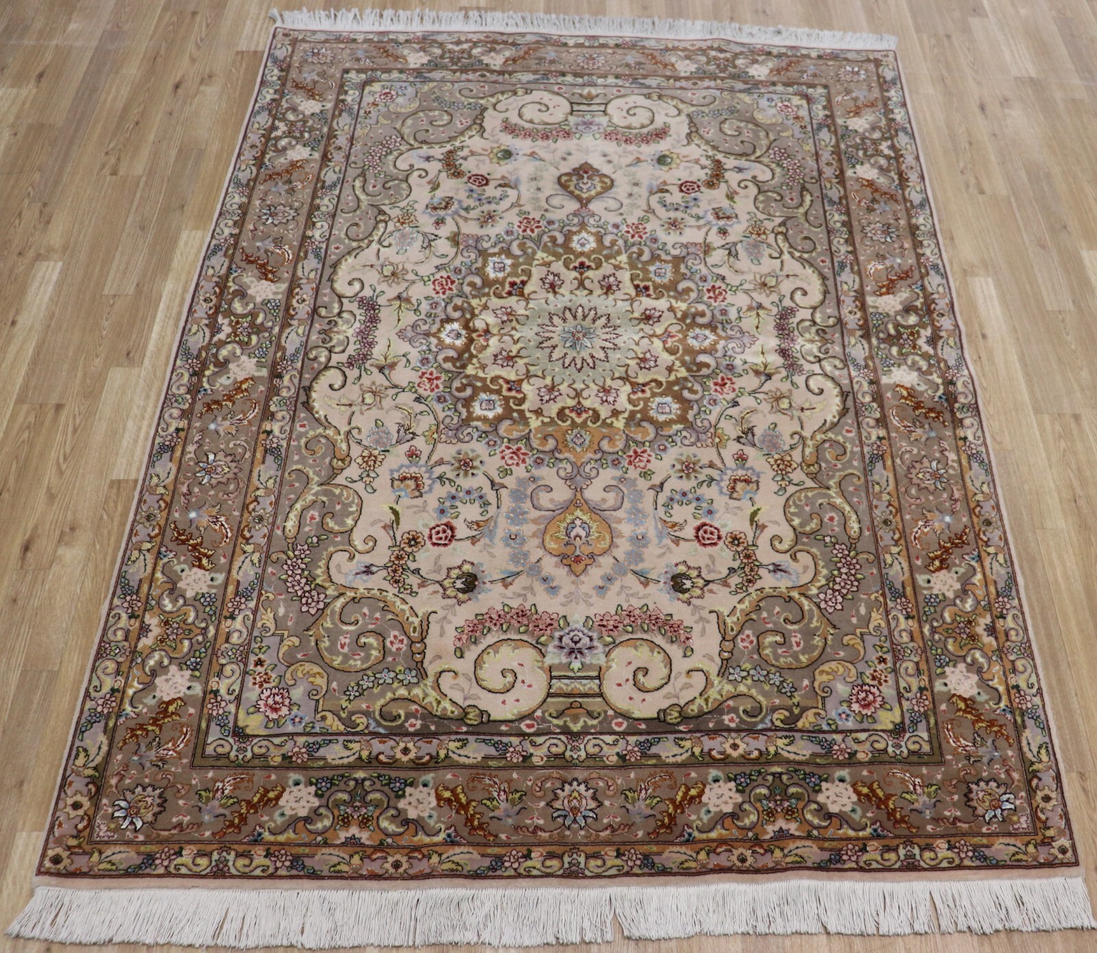 Handknotted Wool & Silk Rug - 4\'10\
