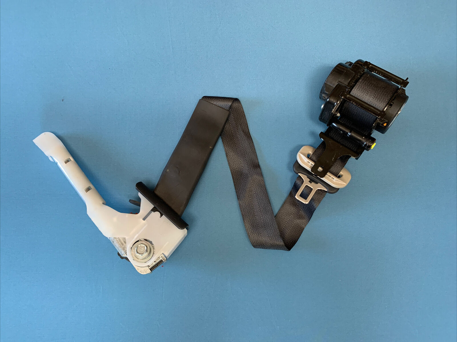 2019-2022 Nissan Altima Front Right Seatbelt Black 868846CA8 OEM