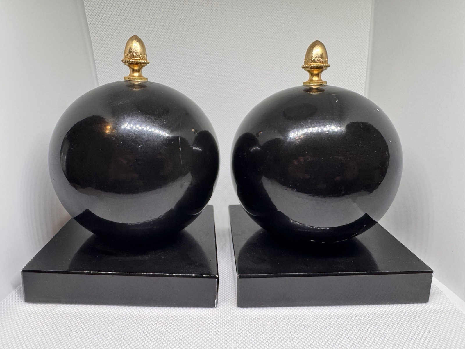 Vintage Italian Black Alabaster Sphere Finials Gold Tone 6\