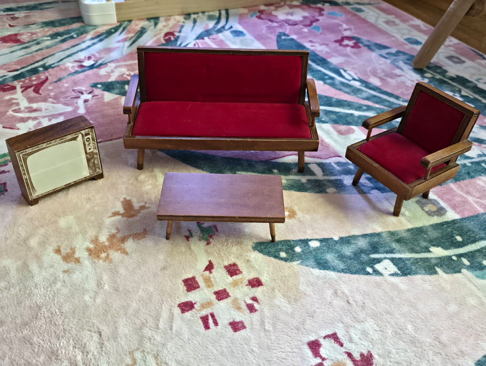 Vintage Mid Century Doll Furniture Set