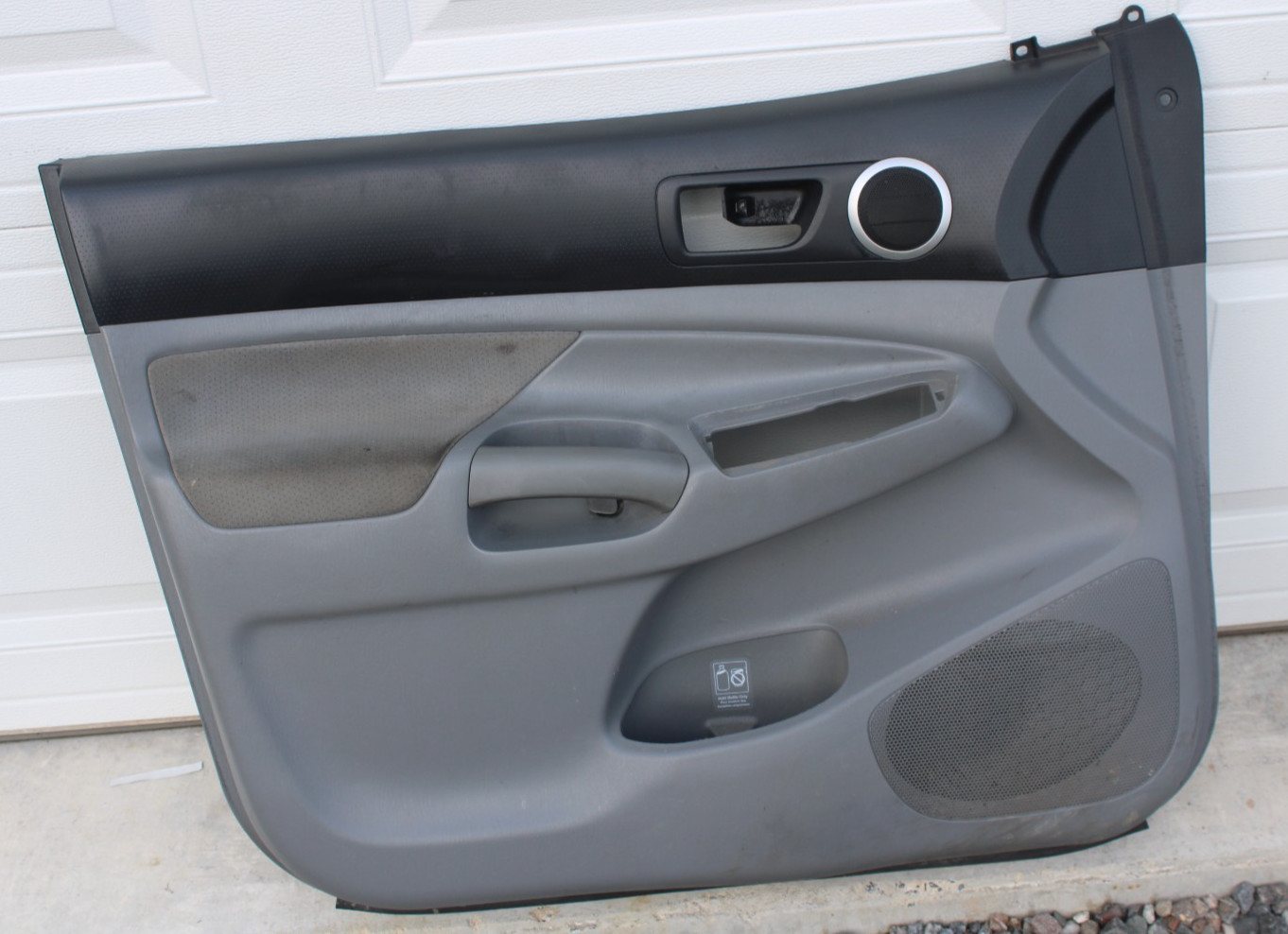 05-15 TACOMA Graphite Gray Black Front LH LF Door Trim Panel Unit Factory OEM OE 05-15 TACOMA Graphite Gray Black Front LH LF Door Trim Panel Unit Factory OEM OE