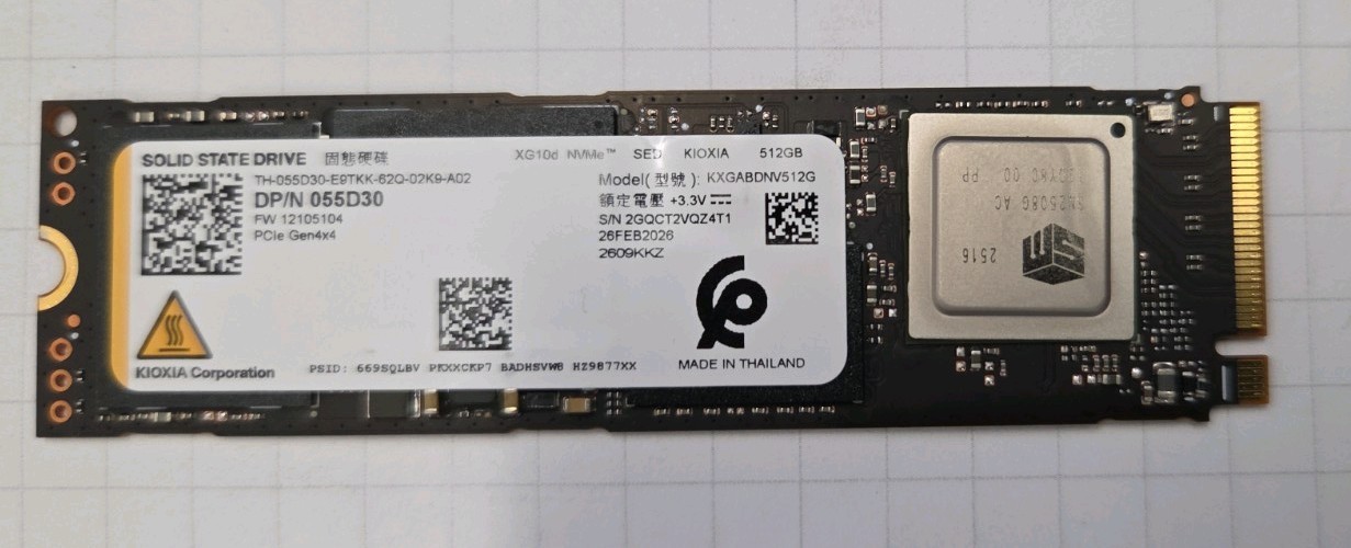 Kioxia XG10 512GB M.2 2280 NVMe Internal SSD (KBG60ZNS512G) Kioxia XG10 512GB M.2 2280 NVMe Internal SSD (KBG60ZNS512G)