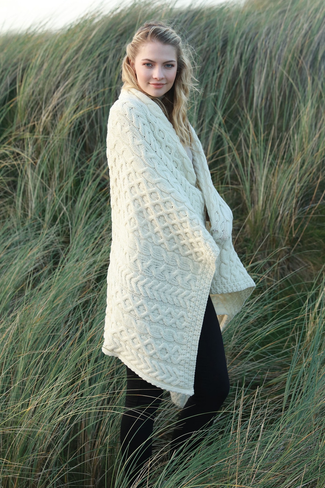 SAOL Irish Aran Throw Heavy Cable Knitted Blanket 100% Merino Wool 42\