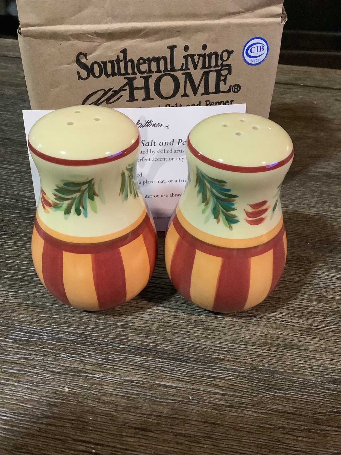 Southern Living at Home Gail Pittman SIENNA SIENA Salt & Pepper Shaker Set NIB