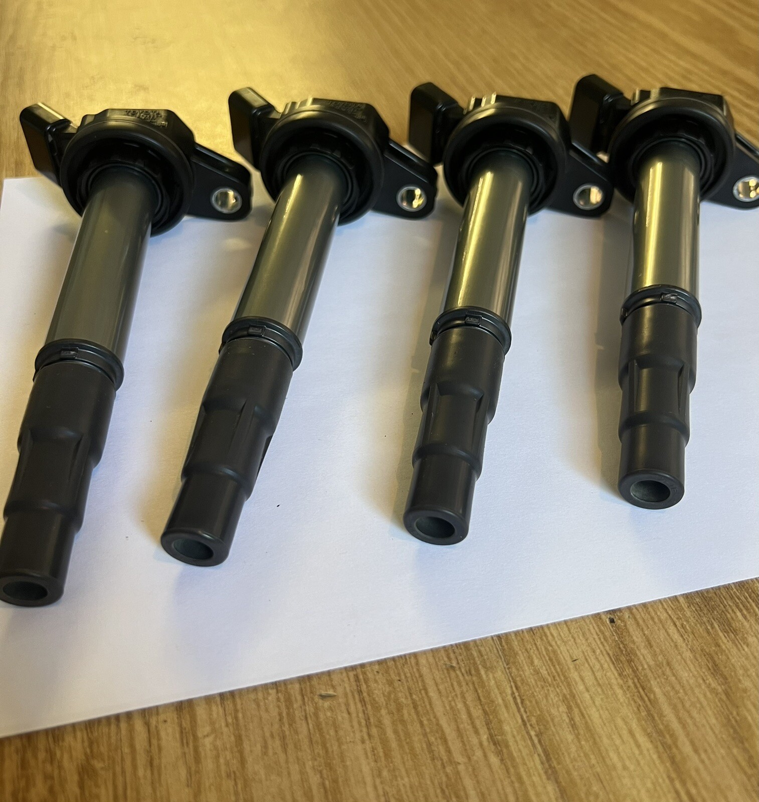 Genuine 4Pcs Ignition Coils 90919-02258 For Toyota  Corolla Toyota Prius OEM