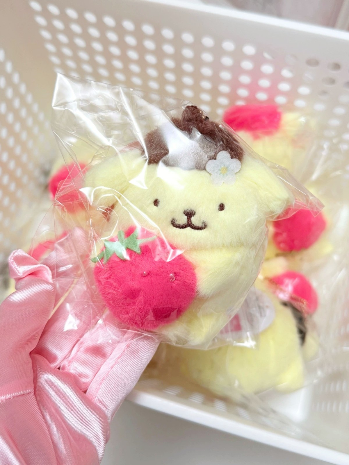 Sanrio Pompompurin Strawberry Plush Charm Plush Doll Gift Kids Toy
