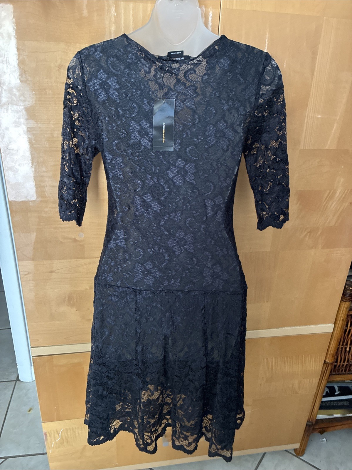 BCBGMAXAZRIA Black Lined Lace Dress Size XS Very Sexy🔥 BCBGMAXAZRIA Black Lined Lace Dress Size XS Very Sexy🔥