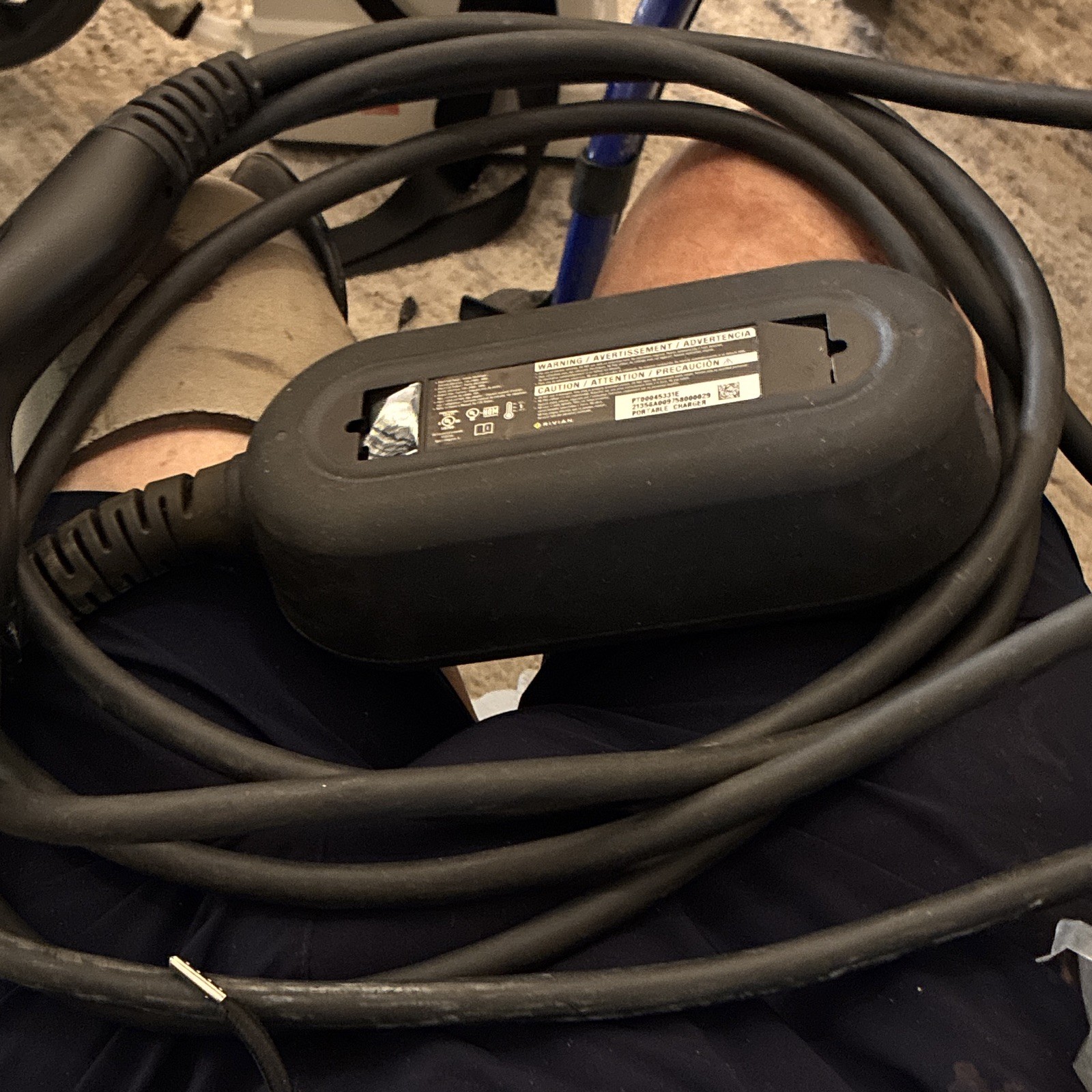 Rivian OEM R1S R1T EV charger mobile portable home 32A 240v 14-50 5-15 plugs 