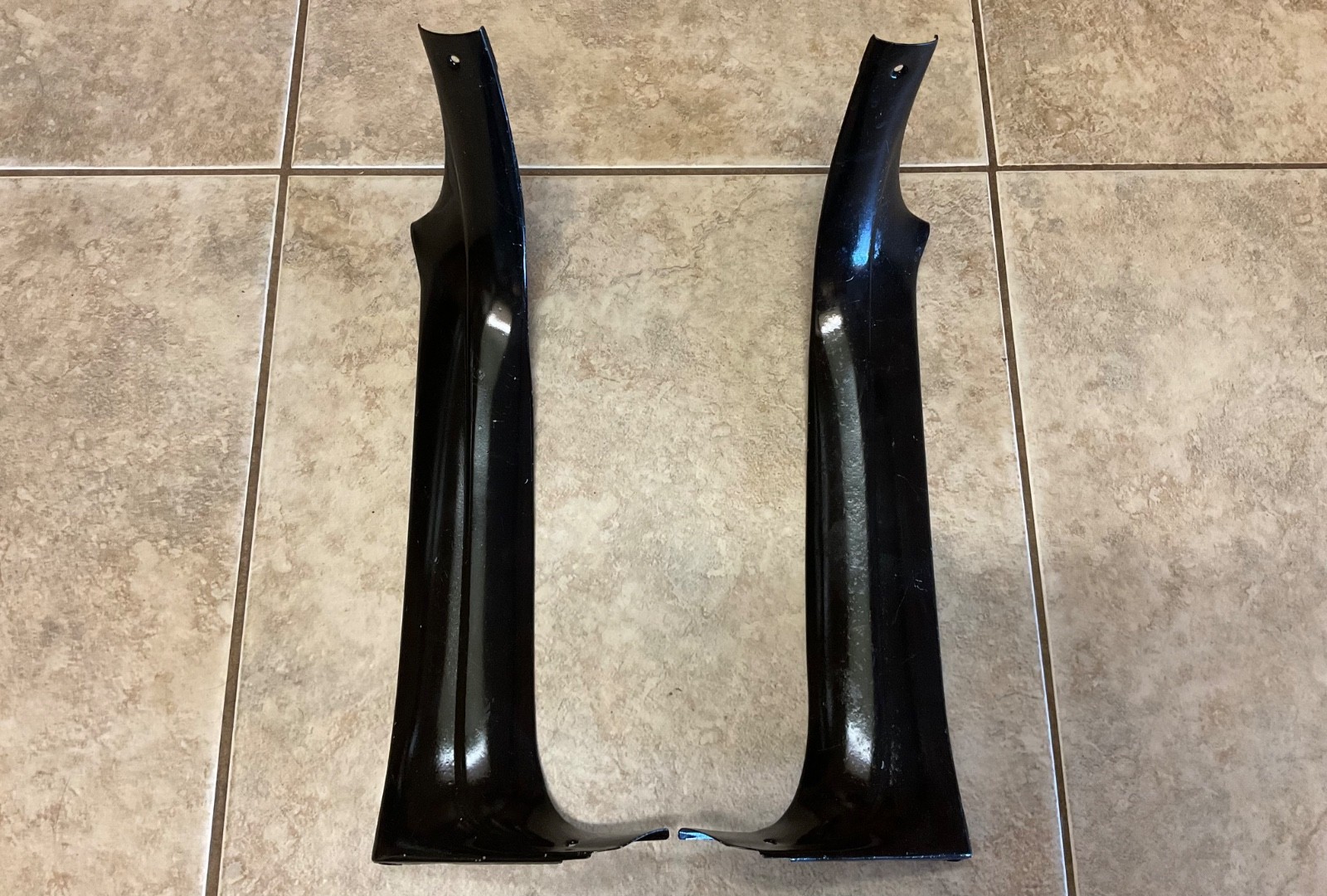 1955 1956 1957 CHEVY A-PILLAR MOLDINGS (2-DOOR HARDTOP/NOMAD)