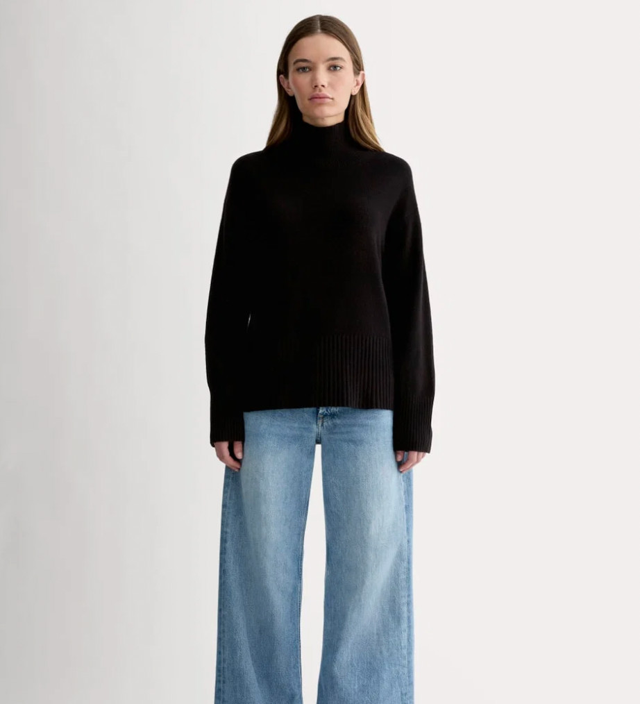 Everlane Boxy Turtleneck in Cashmere - Black - Women\'s XL Everlane Boxy Turtleneck in Cashmere - Black - Women\'s XL