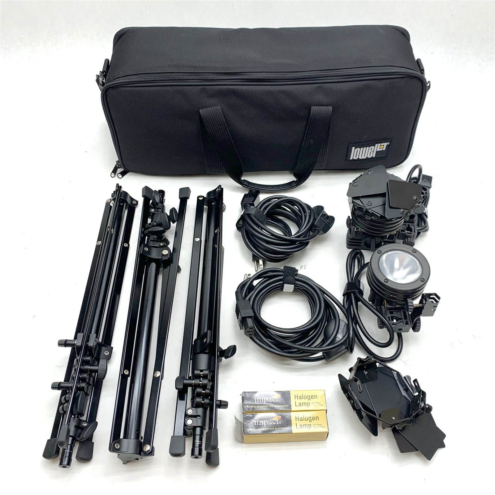 Lowel SlimLight Rifa Pro 2 SLK-9422LB Indoor Lighting Partial Kit 2 Pro-Lights