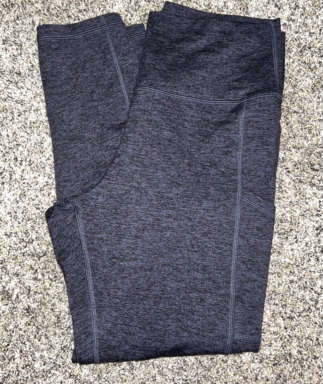 NWOT American Eagle OFFLINE By Aerie The HUGGER Hi Rise Pocket Legging LG Short NWOT American Eagle OFFLINE By Aerie The HUGGER Hi Rise Pocket Legging LG Short