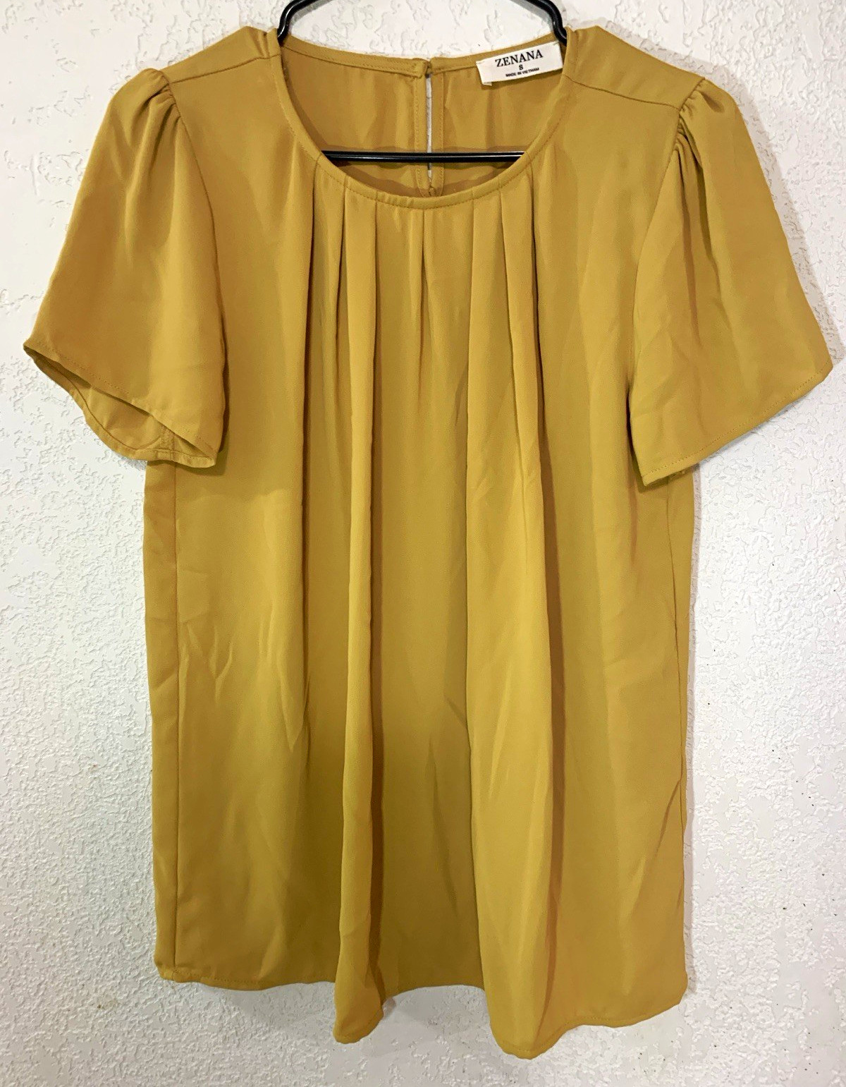 Zenana Yellow Pleated Puff Short Sleeve Round Neck Blouse Polyester S Zenana Yellow Pleated Puff Short Sleeve Round Neck Blouse Polyester S