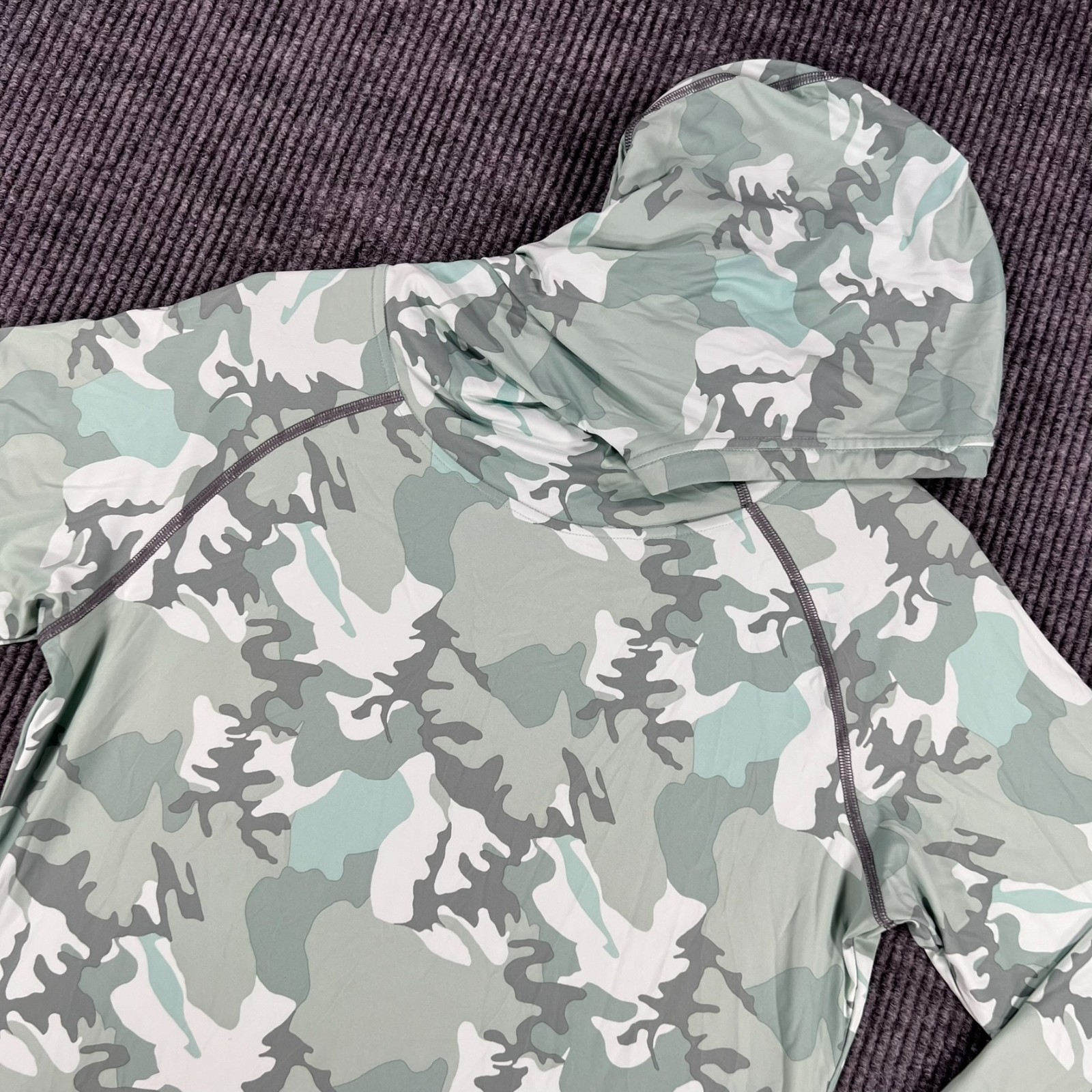 Patagonia Tropic Comfy Hoody Womens Medium Green Camo Long Sleeve Outdoor