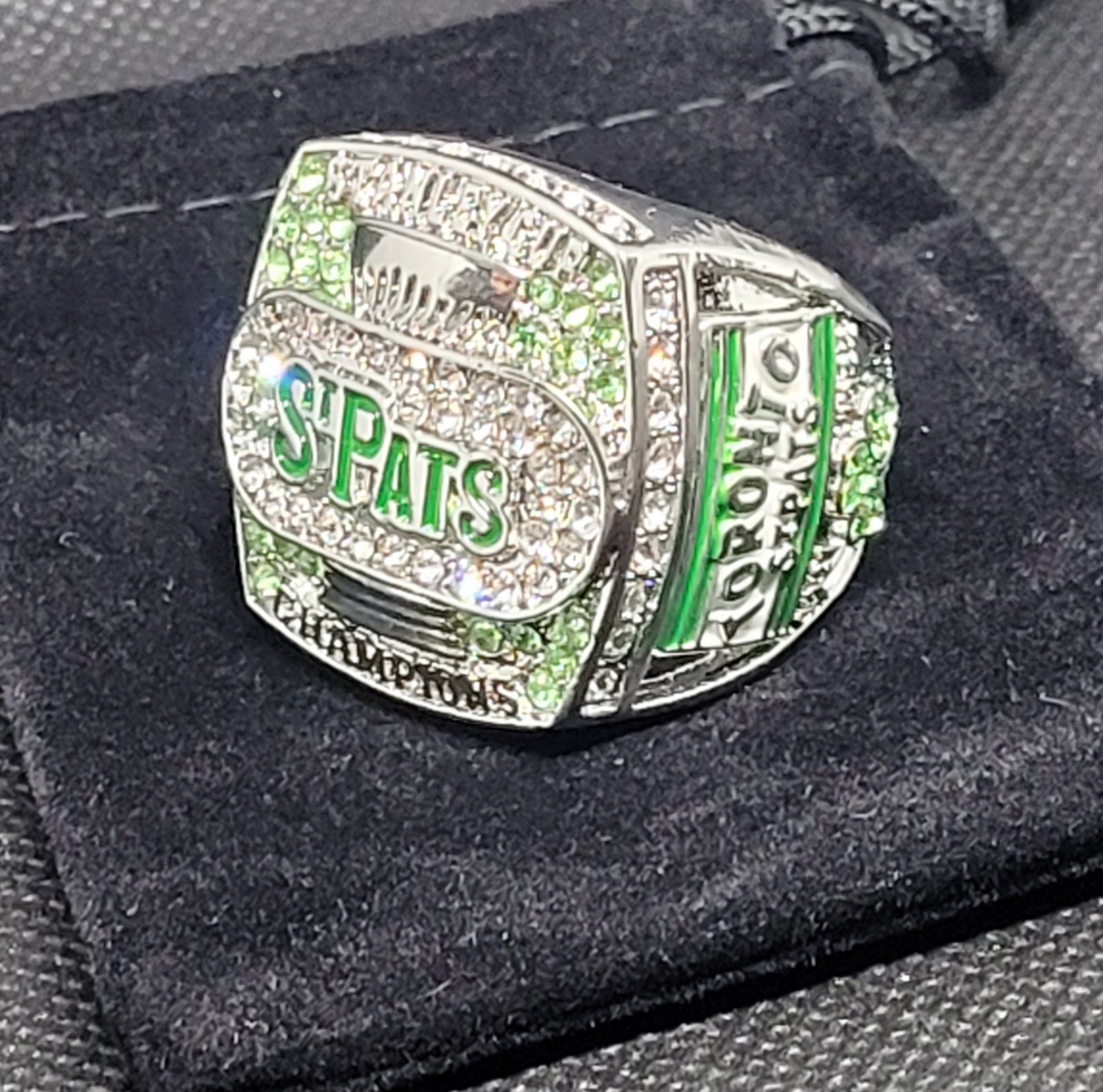 1922 Toronto St. Pats Maple Leafs Stanley Cup Championship Ring Size 13 1922 Toronto St. Pats Maple Leafs Stanley Cup Championship Ring Size 13