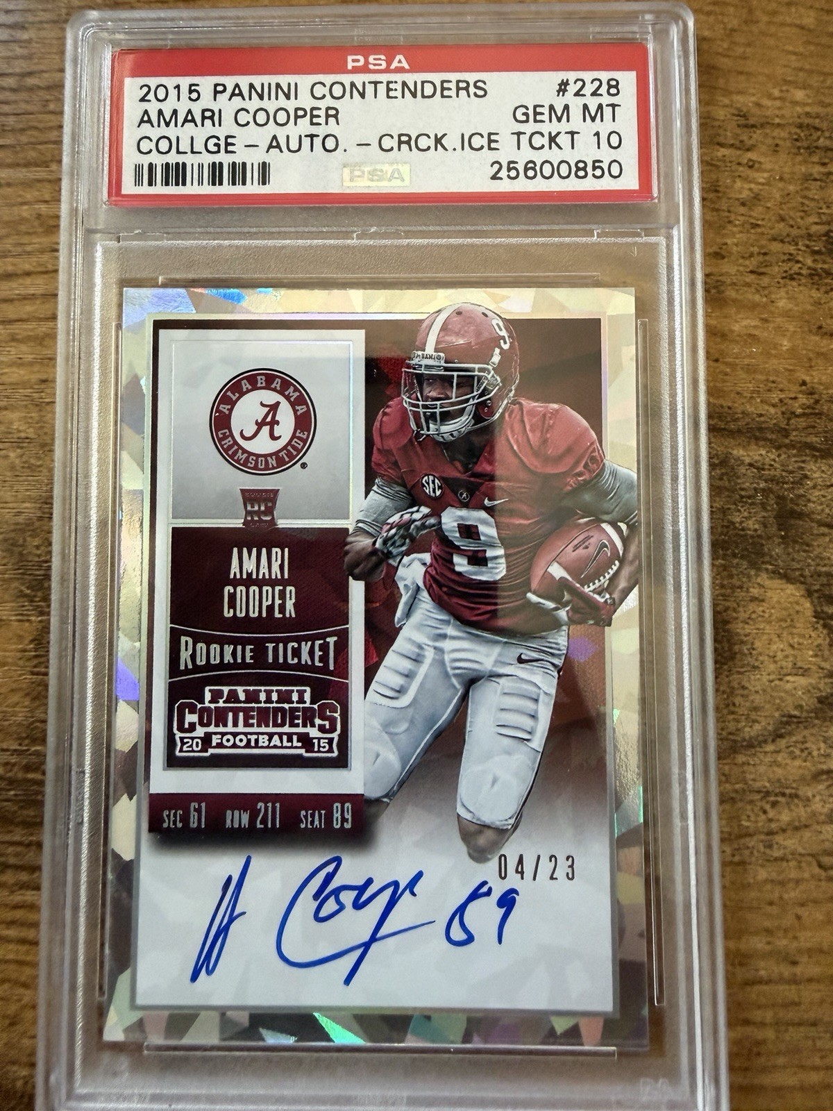 2015 Panini Contenders Amari Cooper Collegiate Rookie Auto Cracked Ice (Pop 1) 2015 Panini Contenders Amari Cooper Collegiate Rookie Auto Cracked Ice (Pop 1)