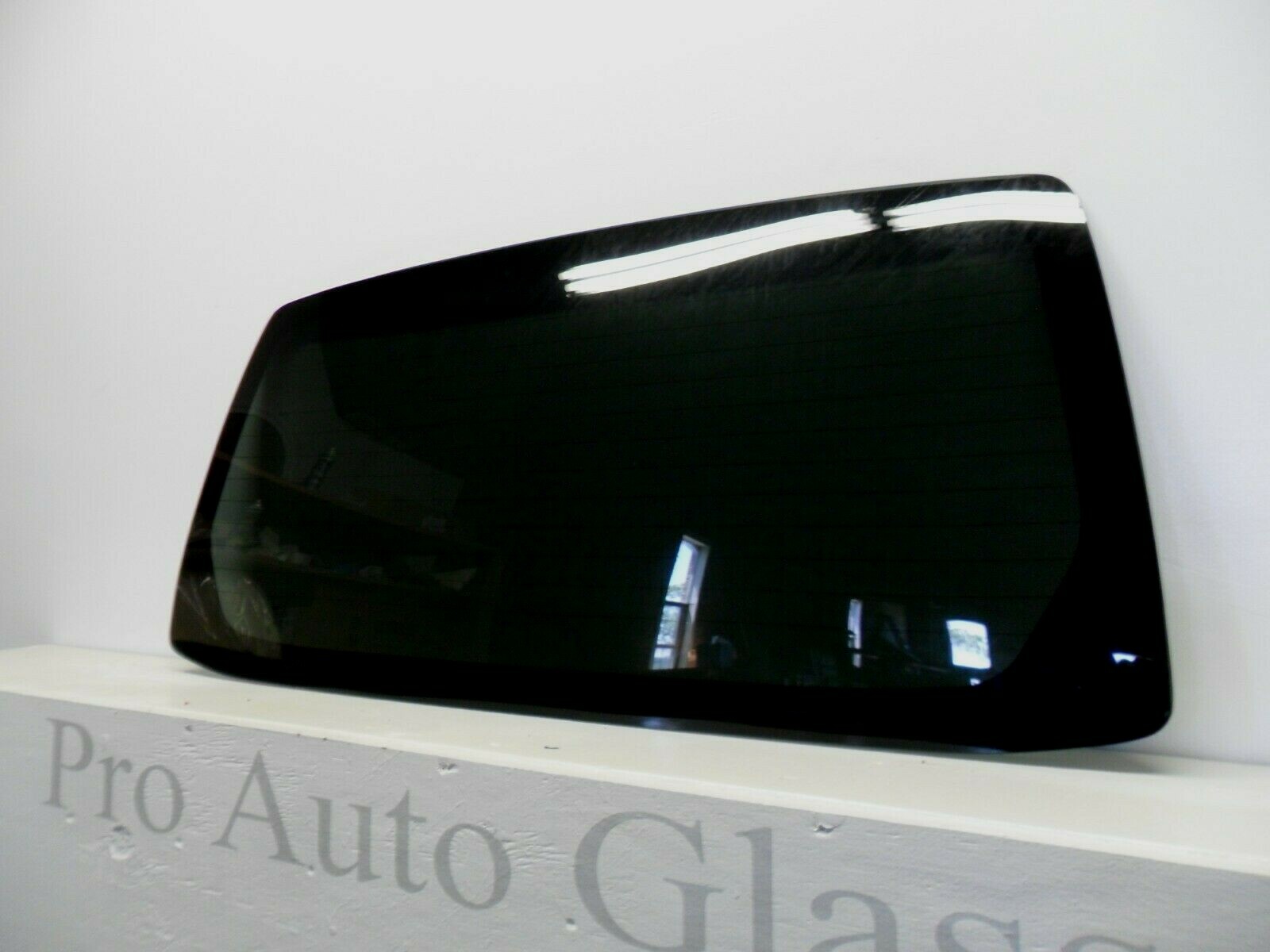 FITS: 2001-2006 Mitsubishi Montero Rear Window Back Stationary Heated Glass 