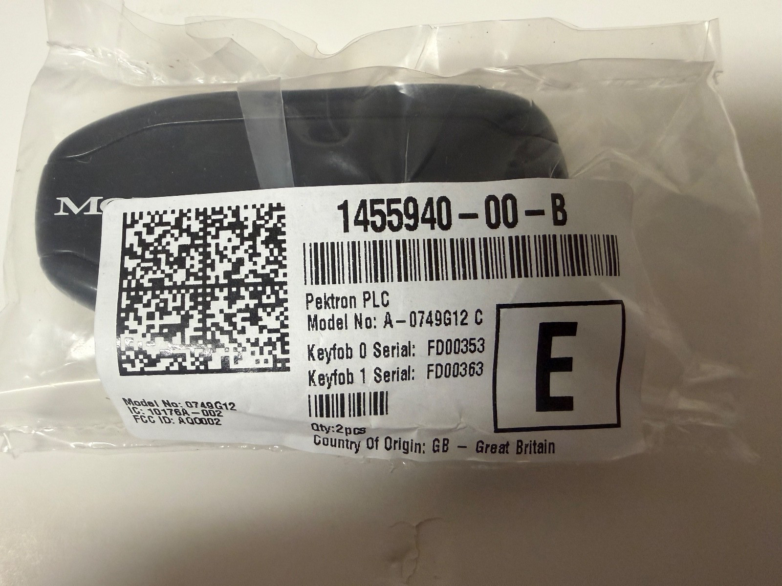 NEW 12-2020 TESLA MODEL S SMART KEY REMOTE FOB FCC AQO002 E 1455940-00-B 315 MHz