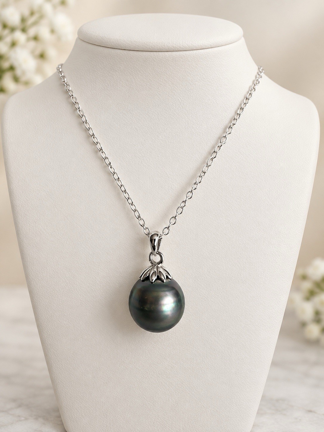 Tahitian pearl pendant Chain Necklace Grey Round Pearl Pendant