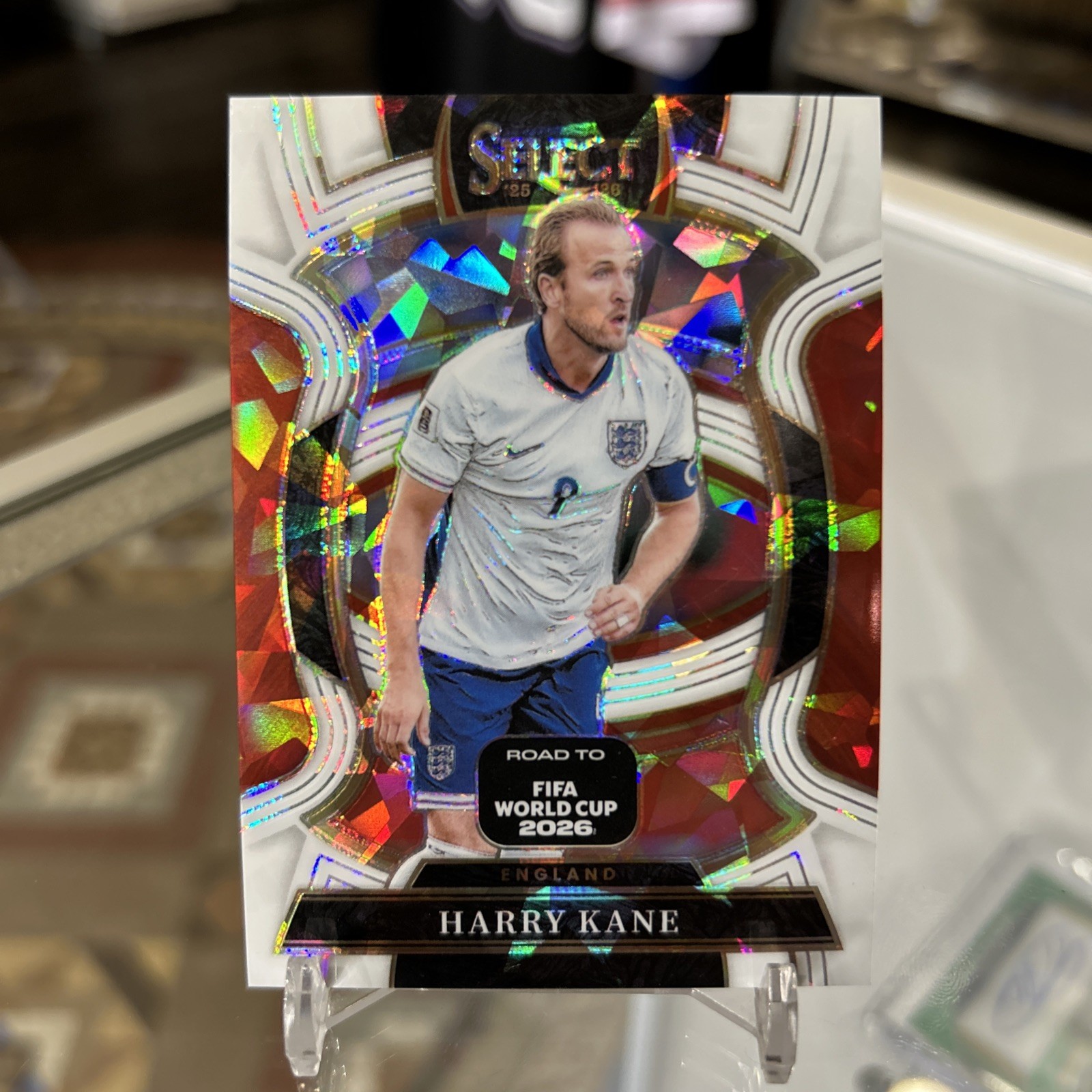 2025-26 Panini Select Road to FIFA World Cup #42 Harry Kane White Ice SP /129 2025-26 Panini Select Road to FIFA World Cup #42 Harry Kane White Ice SP /129