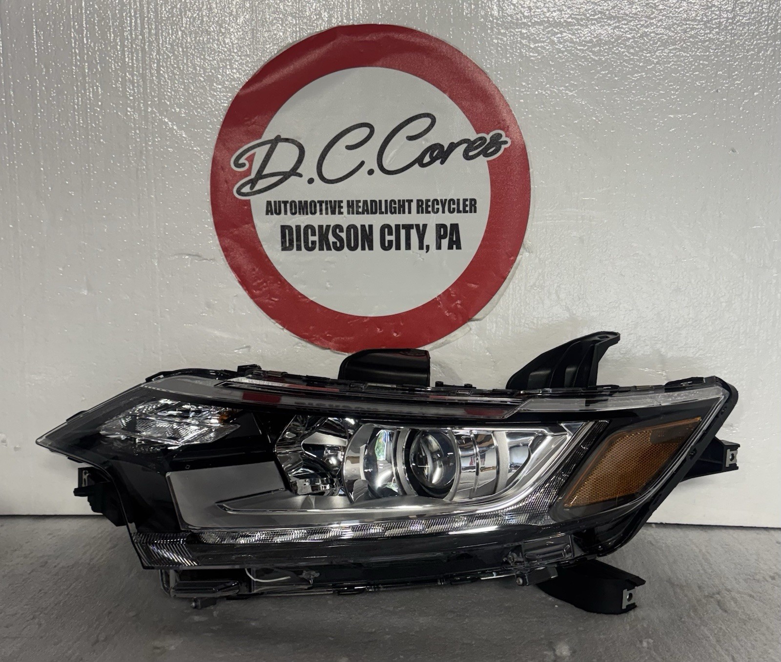 🌟LIKE NEW🌟NON OEM🌟16-18 Mitsubishi Outlander LEFT Side Halogen W/LED Light