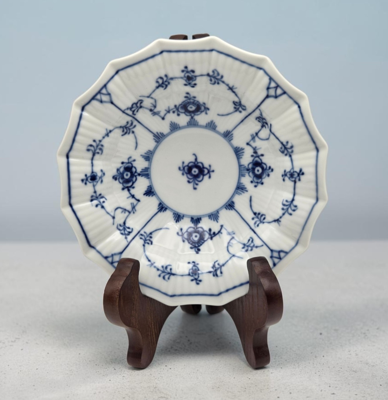 Vintage Royal Copenhagen Blue Fluted Plain 6\