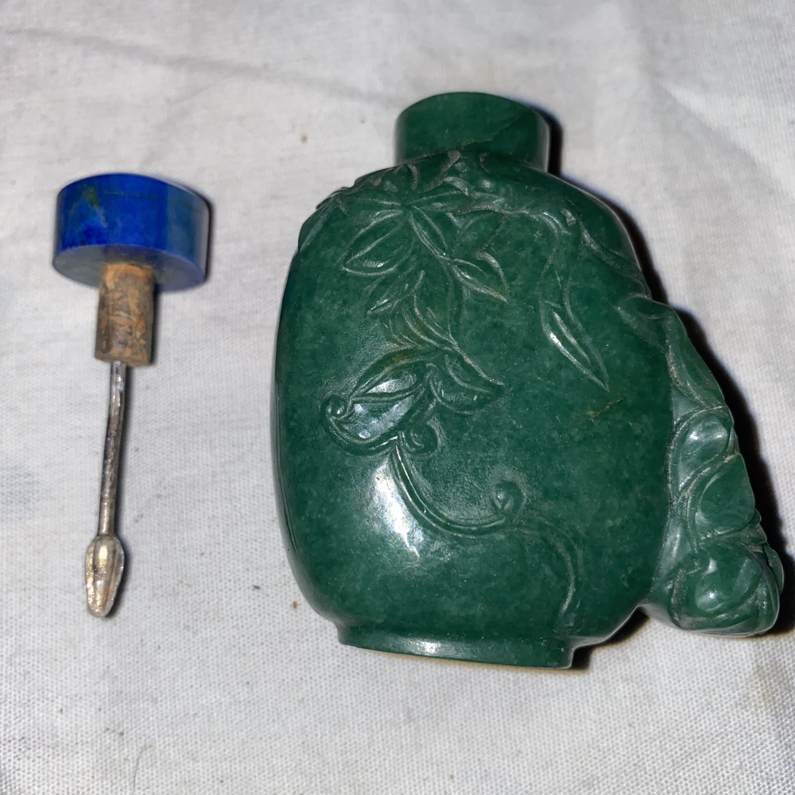 Antique Chinese Spinach Jade Nephrite? Snuff Bottle Lapis Lazuli Stopper Carved Antique Chinese Spinach Jade Nephrite? Snuff Bottle Lapis Lazuli Stopper Carved