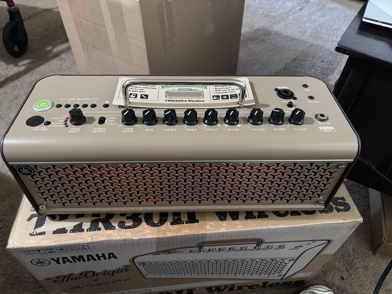 Yamaha THR30IIWL 30W Wireless Guitar Amplifier “The Origin”, Bluetooth Yamaha THR30IIWL 30W Wireless Guitar Amplifier “The Origin”, Bluetooth
