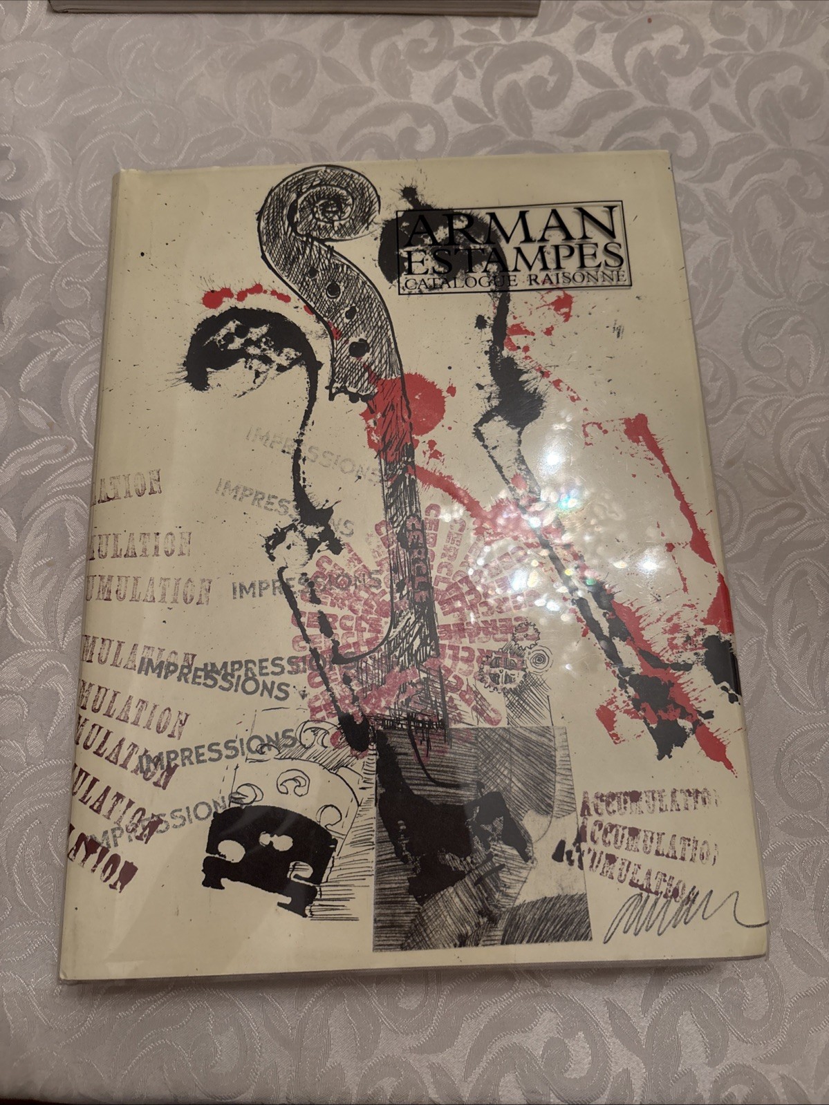 Art Catalog Of Arman Estampes, TITLED: Arman Estampes: Catalogue Raisonne Art Catalog Of Arman Estampes, TITLED: Arman Estampes: Catalogue Raisonne