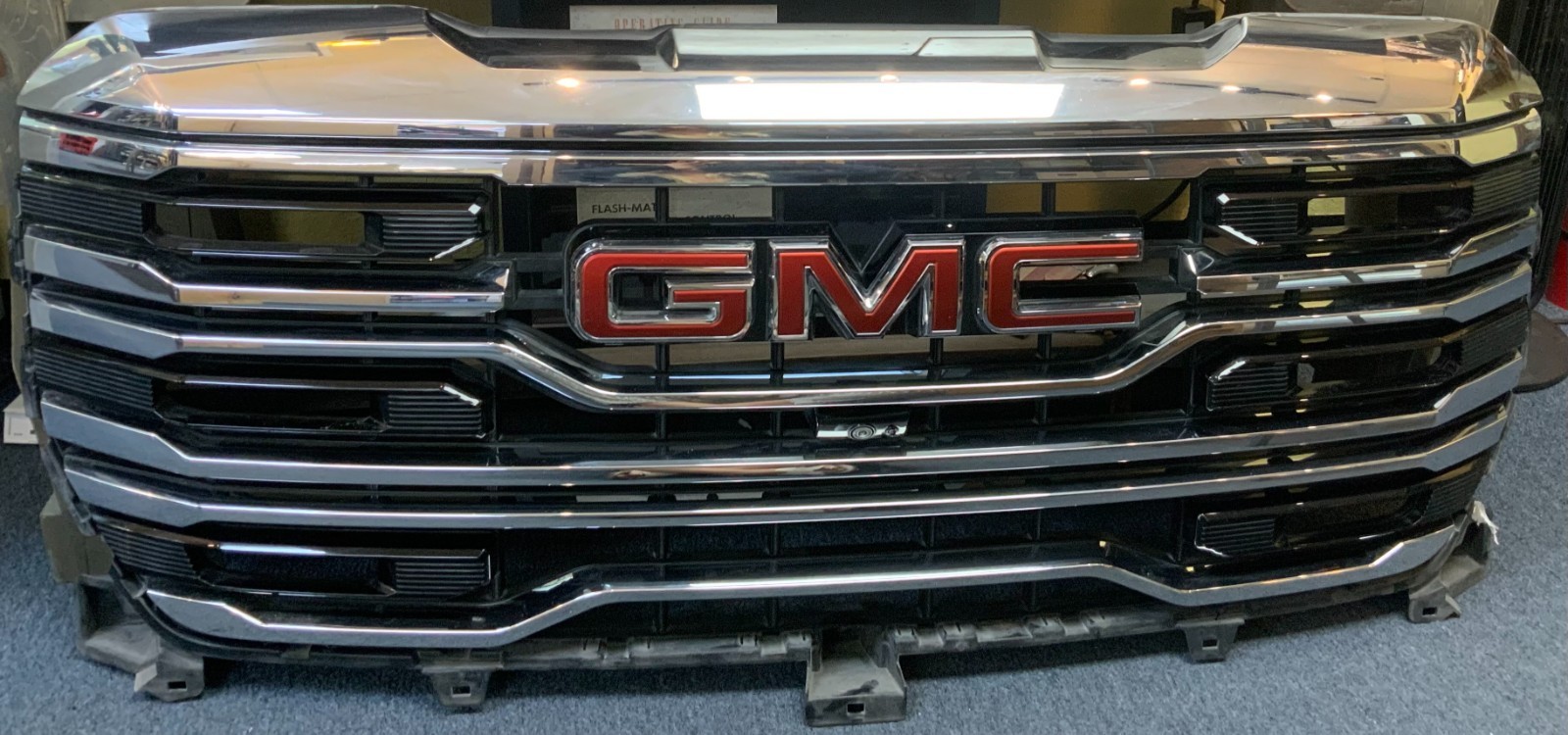 OEM 2022-2023 GMC SIERRA 1500 PICKUP GRILLE OEM 2022-2023 GMC SIERRA 1500 PICKUP GRILLE