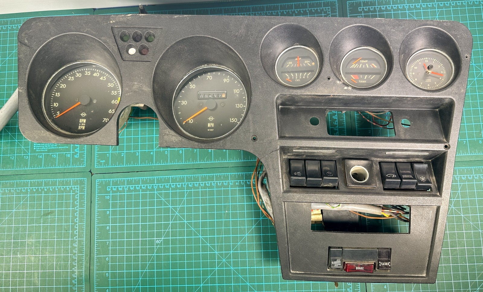 1969 1970 1971 1972 1973 OPEL GT Instrument Speedometer DASHBOARD CLUSTER CLOCK