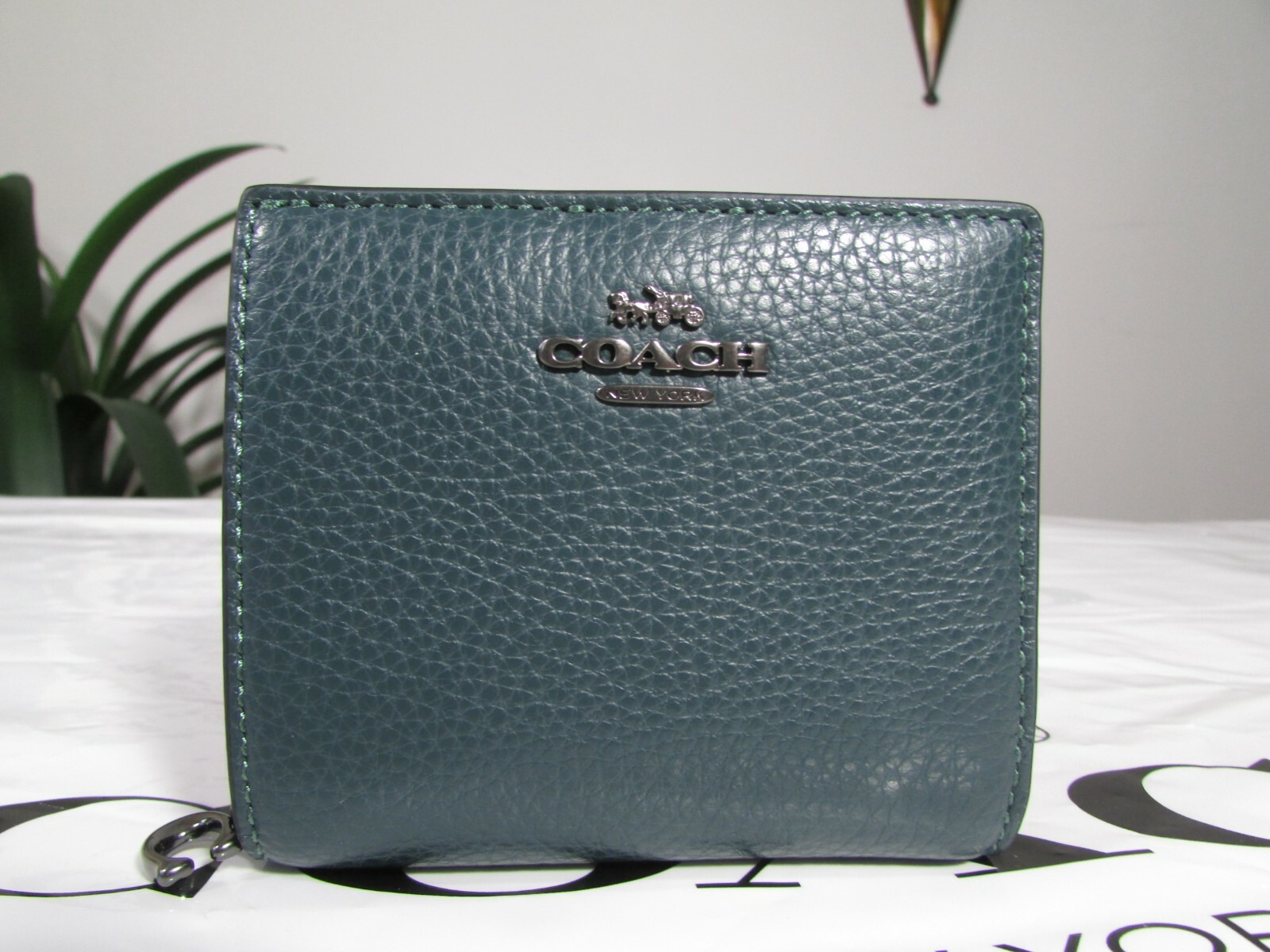 NWT Coach Pebble Leather Snap Wallet C2862