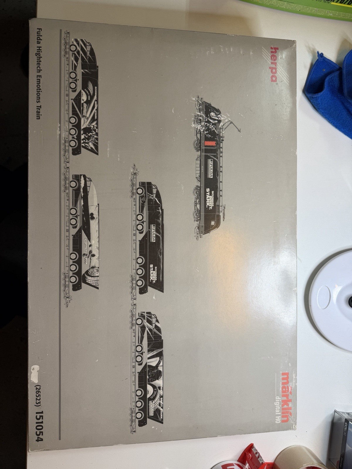 Märklin Herpa Digital HO Fulda Starter Set Locomotive Cars Track 1:87 (26523) Märklin Herpa Digital HO Fulda Starter Set Locomotive Cars Track 1:87 (26523)