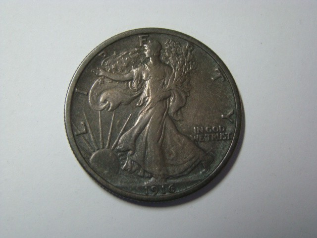 1916 Walking Liberty Silver Half Dollar About Uncirculated+ 20907