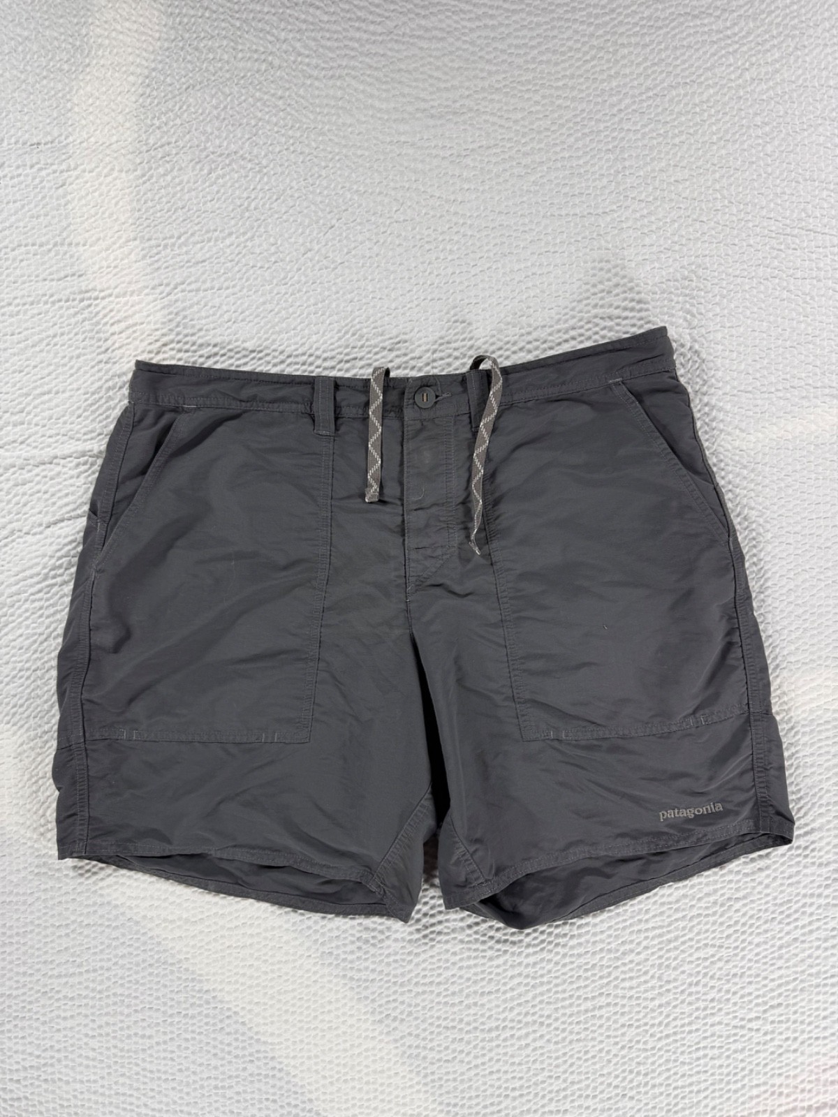Patagonia Shorts Mens 36x8 Gray Wavefarer Stand Up Hiking Outdoor Drawstring