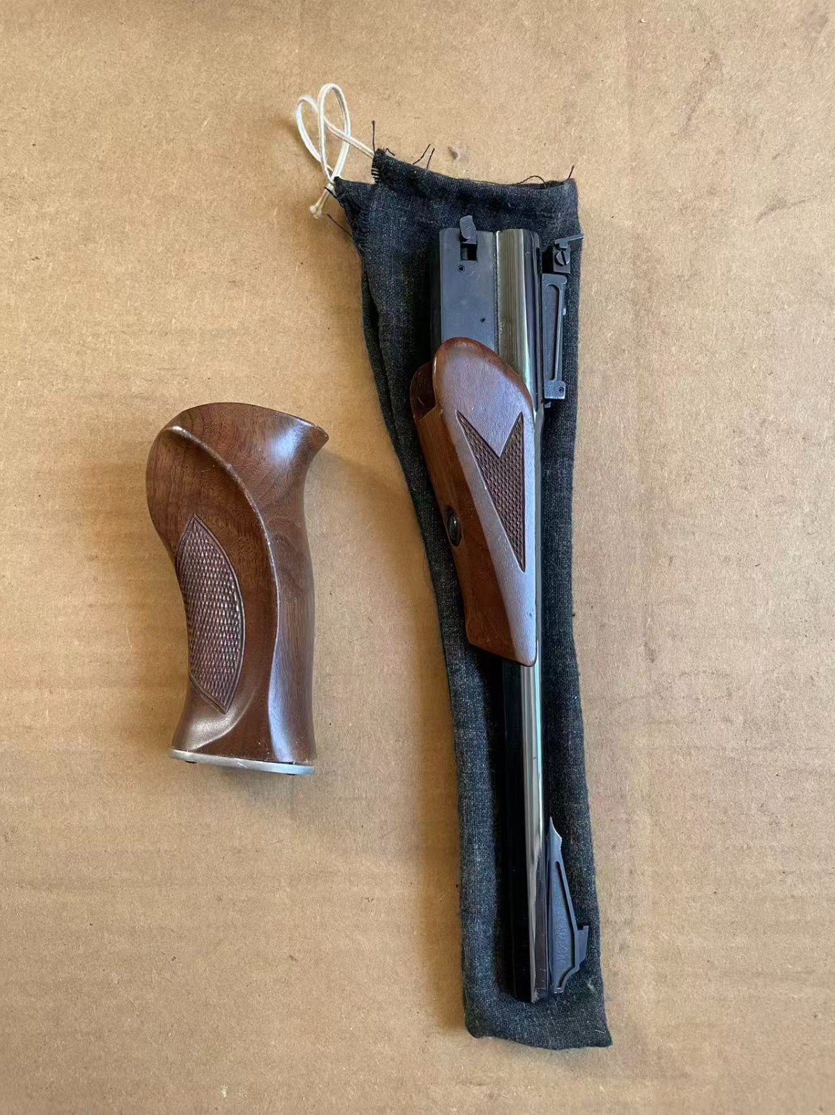 Thompson Center T/C Contender Barrel .25-35 Win w/ Walnut Forend & Grip Lot
