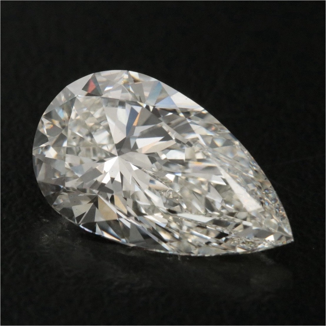4.09ct Pear Lab-Created Diamond IGI Certified Excellent Cut VS1 I Color